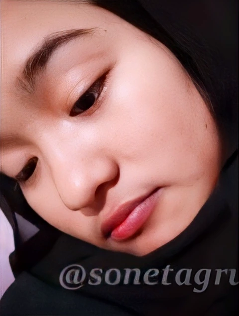 Ukhti Penasaran Liat Konti Emut Jari