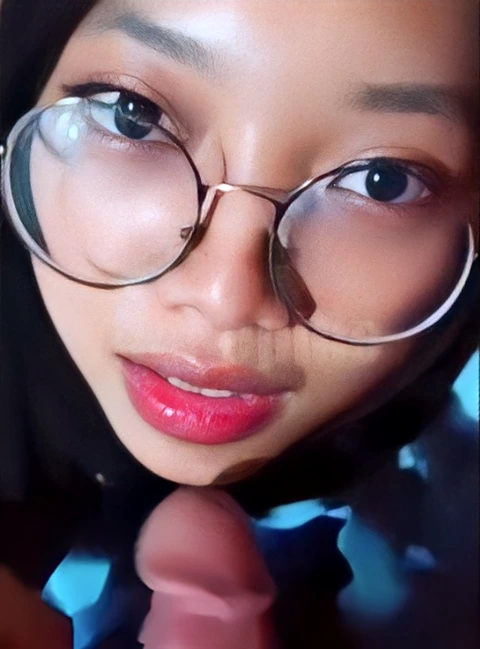 Dede Jilbab Paksa Nelan Sperma