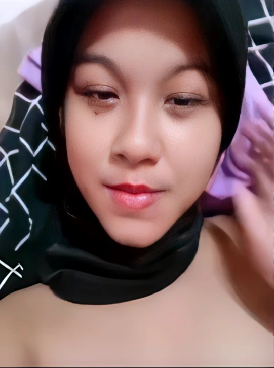 Gadis Hijab Desahan Mantap