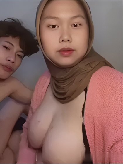 Hijab Montok Minta di Entod  